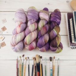 VIOLETTA - set pletací příze ombré, Woolento, ručně barvené