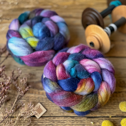 BORDÓ/ PETROLEJ  ručne farbený česanec merino a hodváb | Woolento