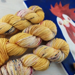 KAROL hand dyed fine sock yarn merino wool 8-ply Woolento yellow