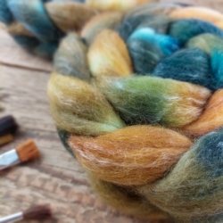 Zelená / petrolejová / okrová - česanec Woolento na pradenie, zmes vlna a tencel 