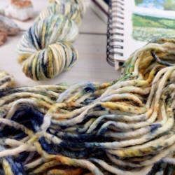 Zuza pletacia priadza ručne farbená vlna merino chunky bulky Woolento