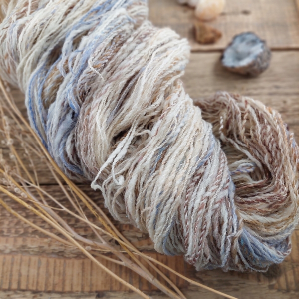 Hand spun dyed wool yarn local slovak merino knitting yarn Woolento white blue