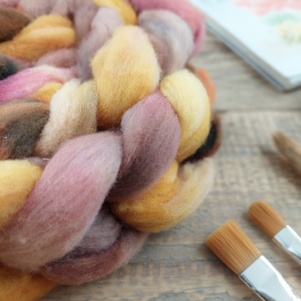 Brown / gold / pink - wool roving for hand spinning, slovak merino