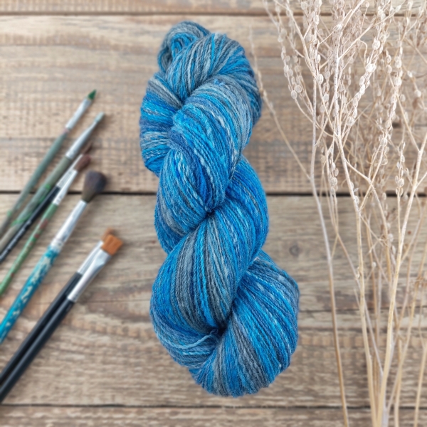 Hand Spun Wool  local slovak merino knitting yarn Woolento blue