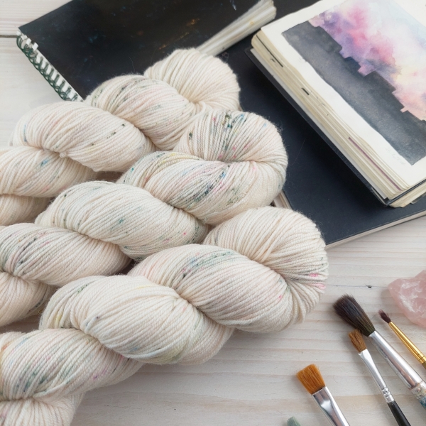 knitting yarn hand dyed fine merino DK Woolento - Bea