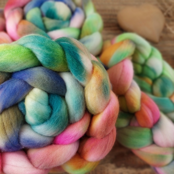 Merino extra fine wool for spinning Woolento top roving hand dyed bright mix