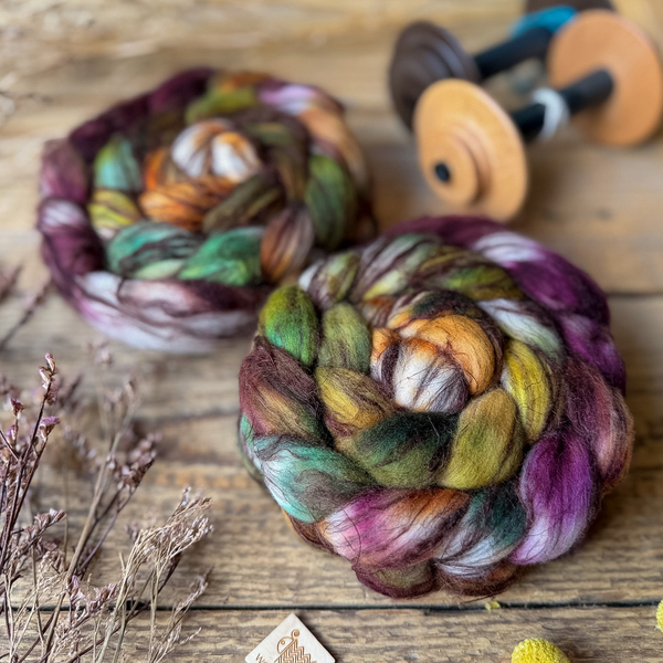 BORDOVÁ/ ZELENÁ ručne farbený česanec merino a ľan | Woolento