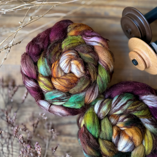 BORDOVÁ/ ZELENÁ ručne farbený česanec merino a ľan | Woolento