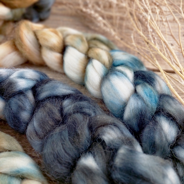 Woolento wool roving for spinning felting  alpaca wool black blue ochre