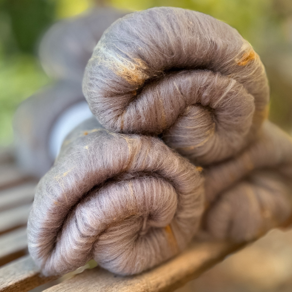 Art Batt No.26, merino wool, angora & silk | Woolento 
