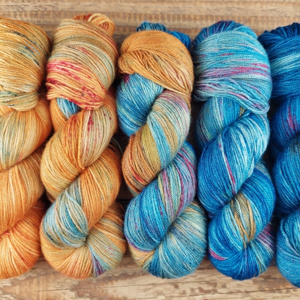 Sandro fade yarn set, hand dyed merino Woolento