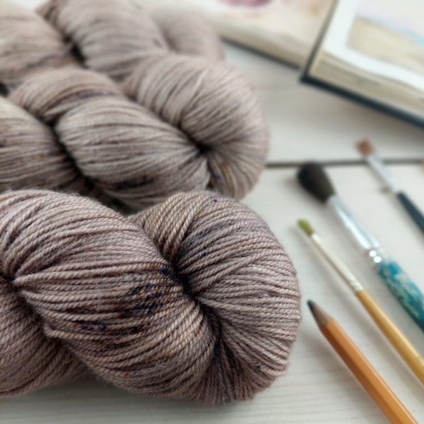 SHANEL mmorušový hodváb a merino vlna priadza na pletenie ručne farbená Woolento