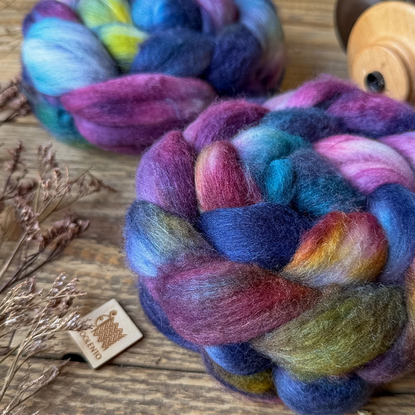 BORDÓ/ PETROLEJ  ručne farbený česanec merino a hodváb | Woolento