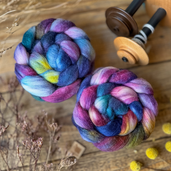 BORDÓ/ PETROLEJ  ručne farbený česanec merino a hodváb | Woolento